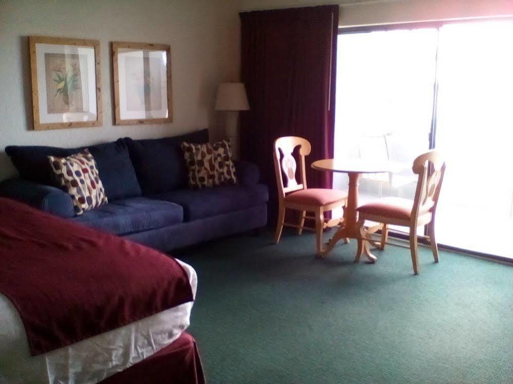 Dockside Inn&Resort Fort Pierce Exteriör bild